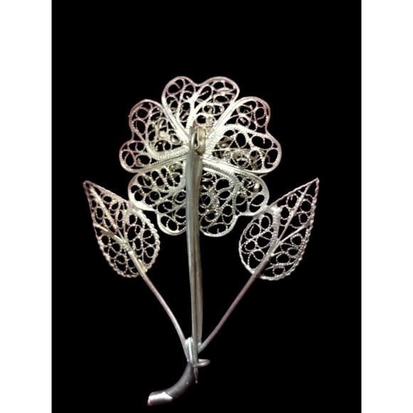 Gorgeous vintage 1960s Sterling silver? Flower brooch - Picture 1 of 4